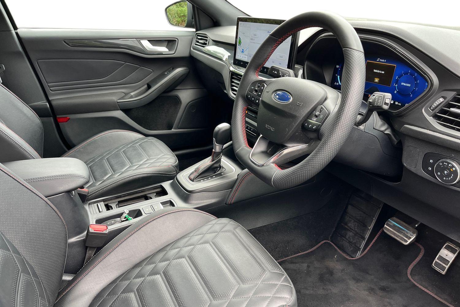 Ford Focus Photo 8