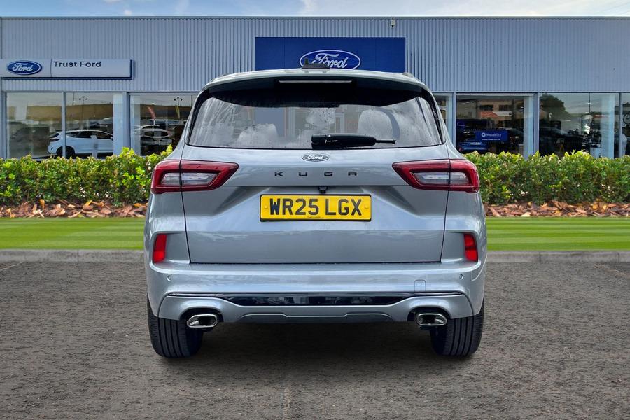 Ford Kuga Photo autoimg-e7830a425214bf866a82cc6ddce0f8cee79a6b8b.jpg