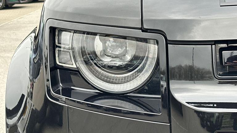 Used Land Rover Defender WF72FRC 17