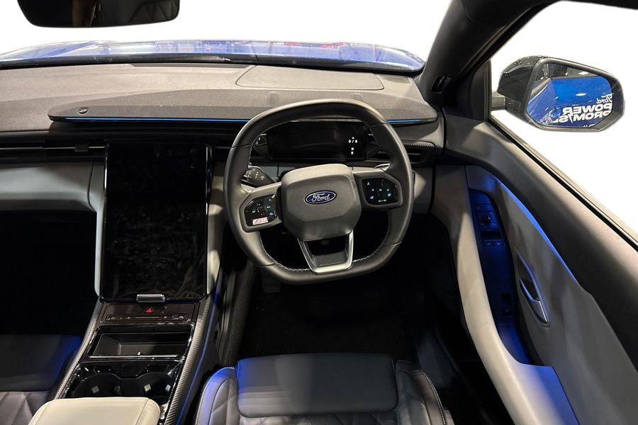 Ford Explorer Photo autoimg-e7896b2cfee268a6e3e3c8e33a2ab2b47b80280e.jpg
