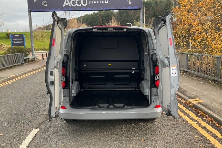 Used Ford TRANSIT CUSTOM 6