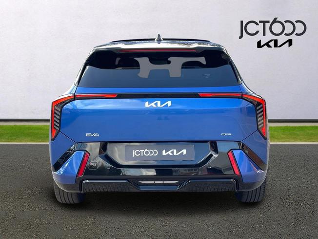 KIA EV4 Photo 7