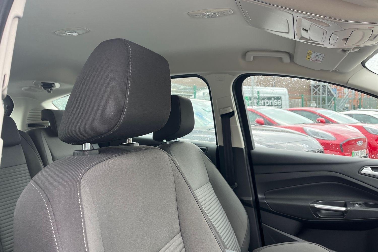 Ford C-MAX Photo 16