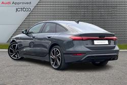 AUDI A6 E-Tron Sportback Photo 3