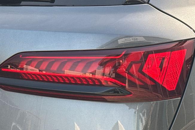 Audi Q7 Photo 18