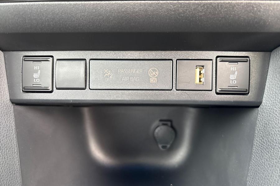 Toyota YARIS CROSS Photo autoimg-e79888190f69ecedee005e9fbbfb14c6367af7c7.jpg