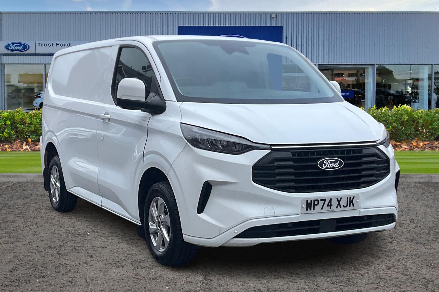 Ford TRANSIT CUSTOM Photo 0