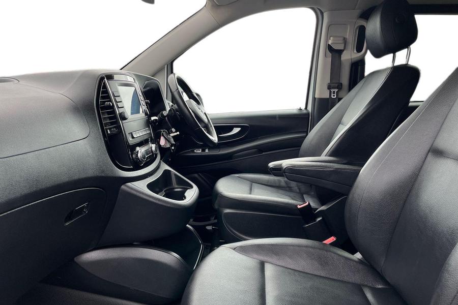 Mercedes-Benz VITO Photo autoimg-e79d4db78c464dcdf2d1ec99e2ecbdb24a2d5a71.jpg