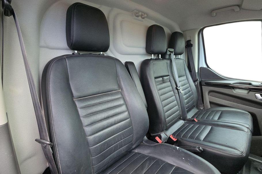 Used Ford TRANSIT CUSTOM YS22YGG 11