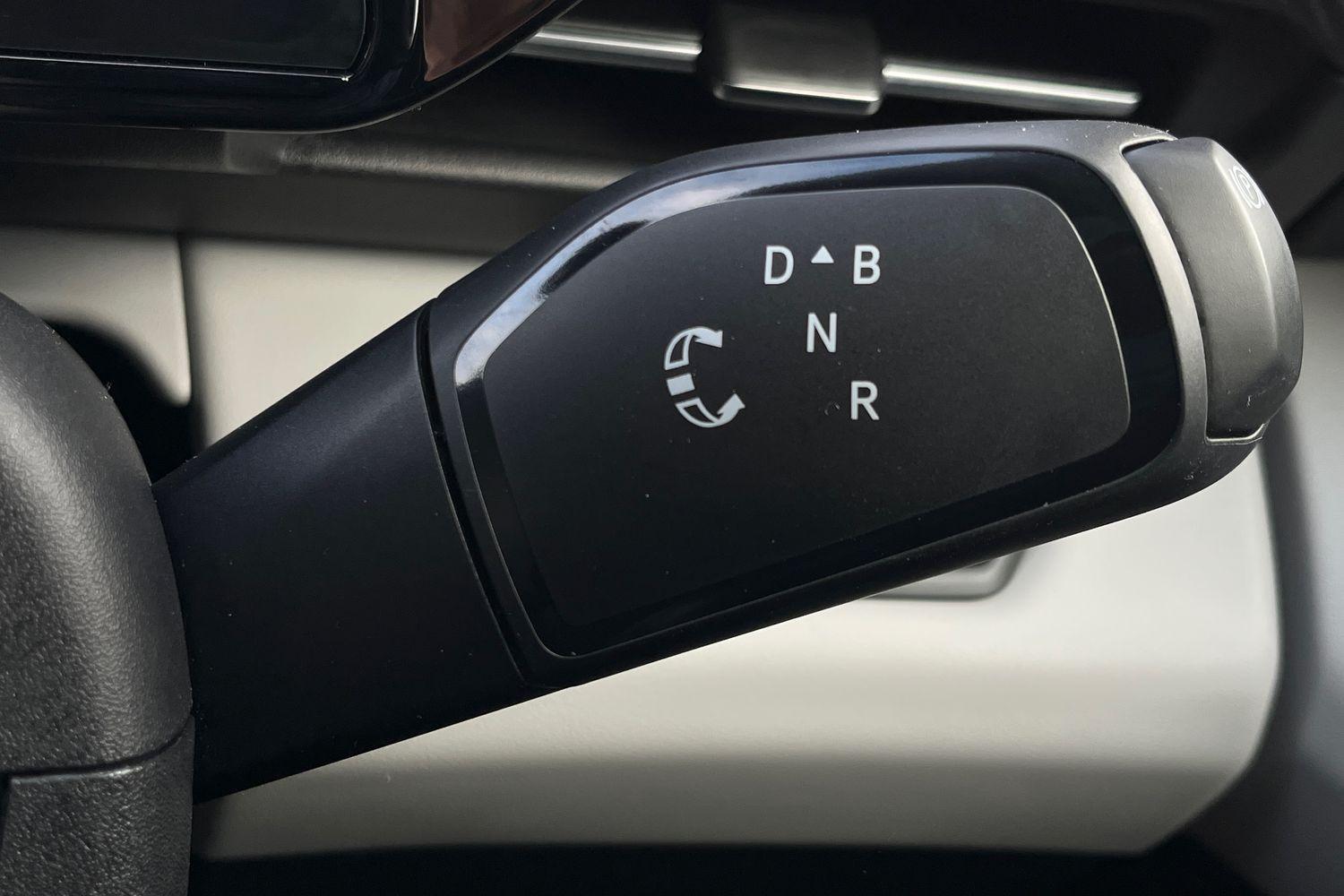 Ford Explorer Photo 14