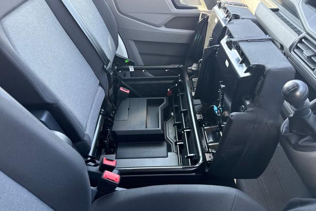 VOLKSWAGEN Crafter Photo 43