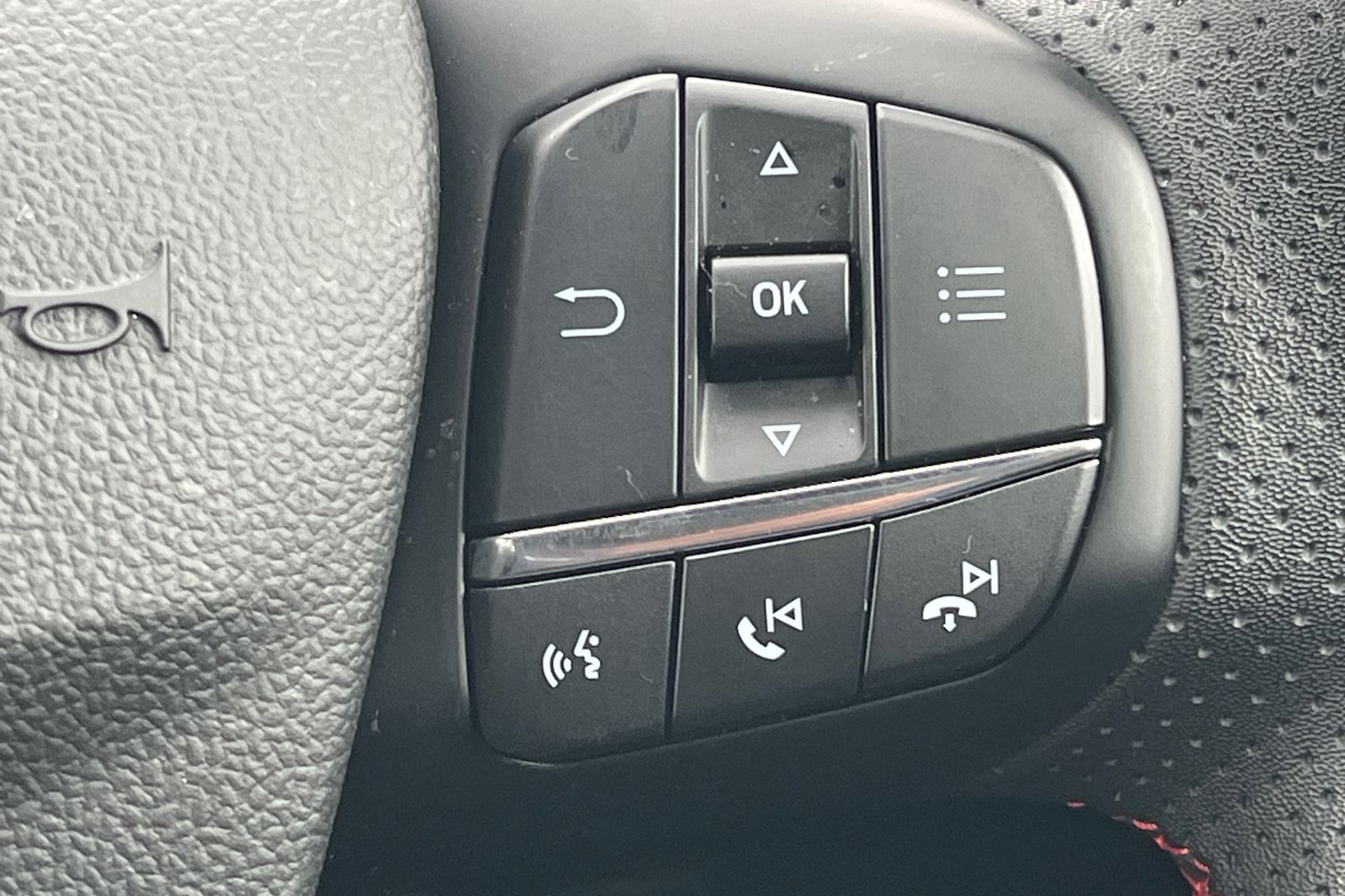 Ford Kuga Photo 24