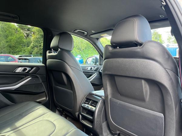 BMW X5 Photo autoimg-e7ab32d7953b1c1c1f6cdde1f578c75bc0164dd3.jpg