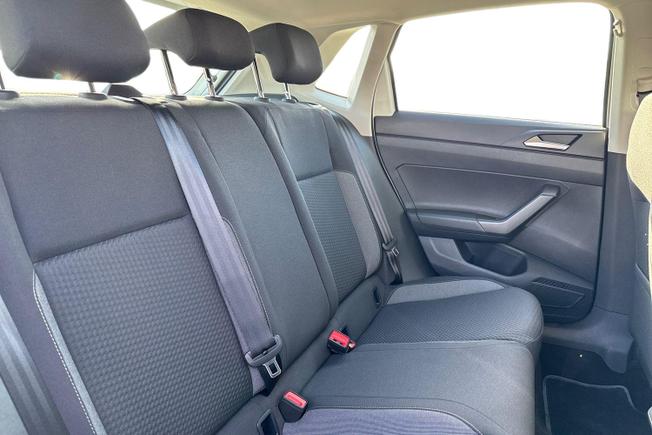 VOLKSWAGEN Polo Photo 9