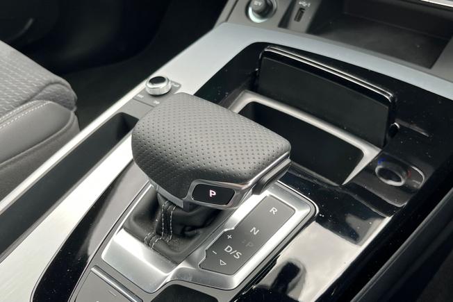 Audi Q5 Photo 30