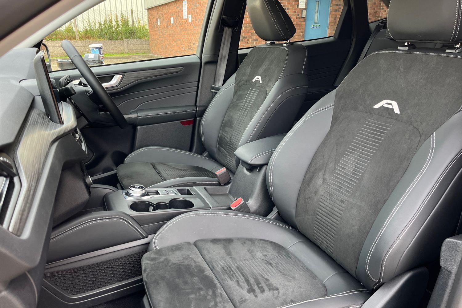 Ford Kuga Photo 18