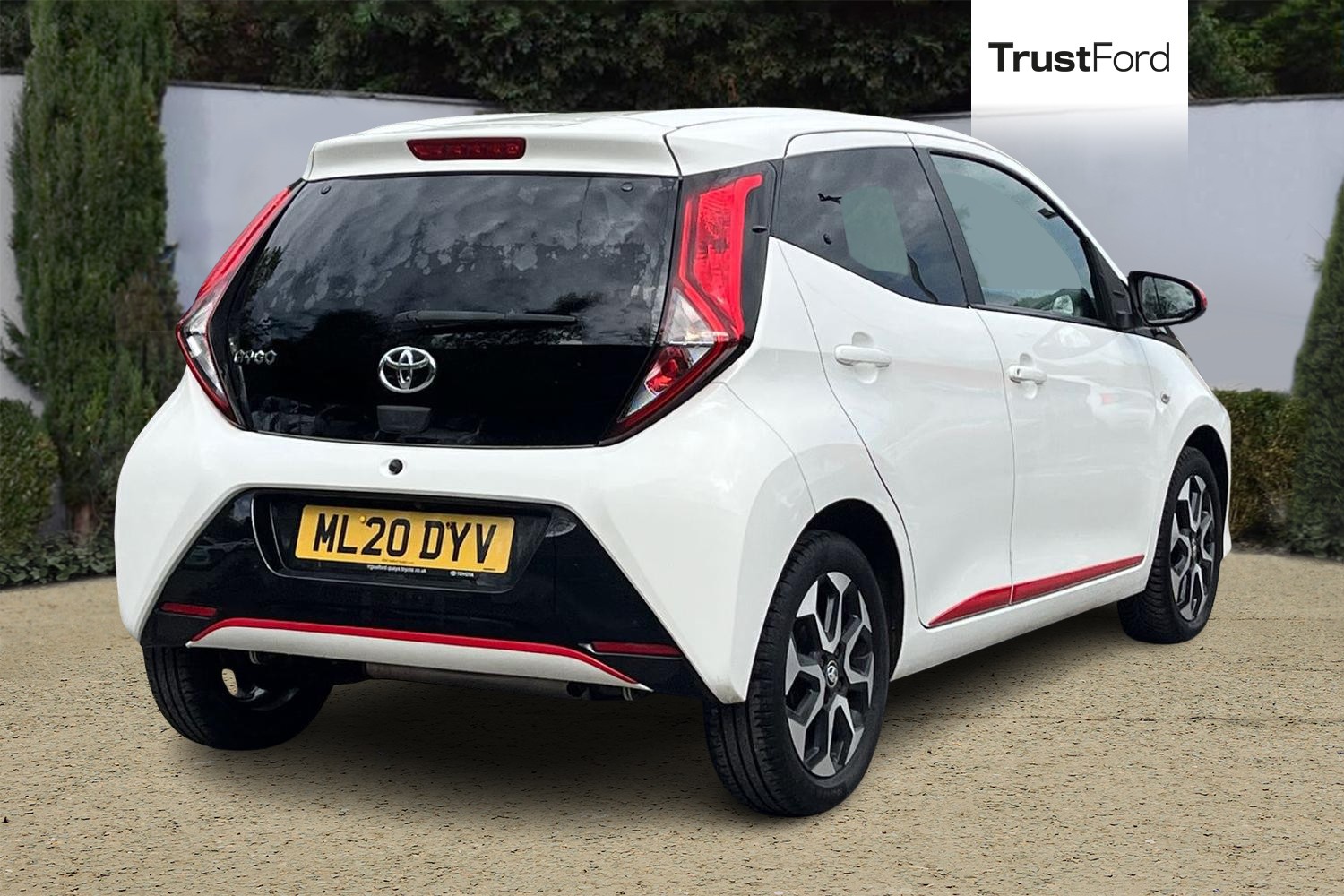 Toyota Aygo Photo 3