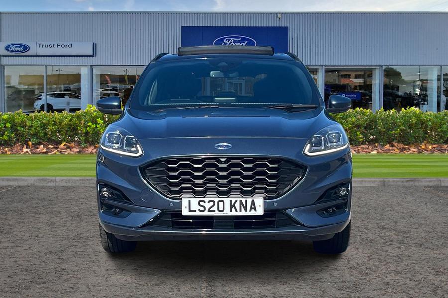 Ford Kuga Photo autoimg-e7b5aa1da44501eb383d176877a65c67ac9aa603.jpg
