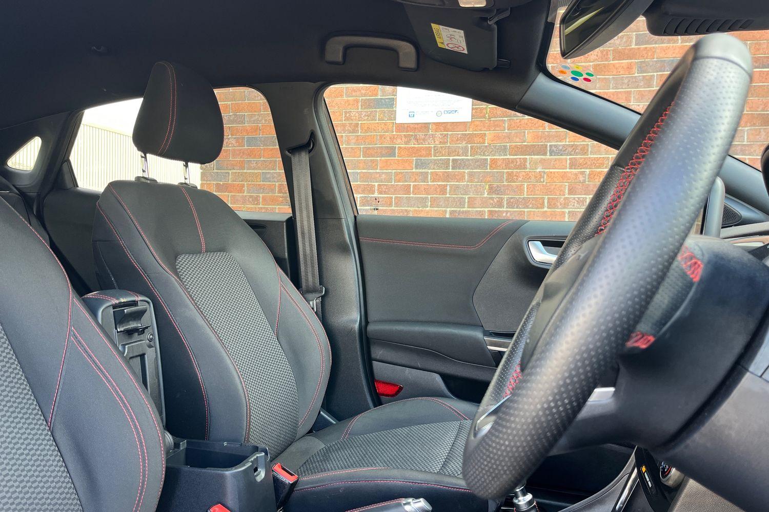 Ford Puma Photo 16