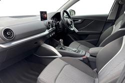 AUDI Q2 Photo 2