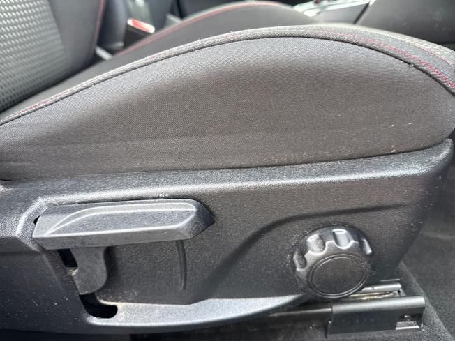 FORD Focus Photo 24