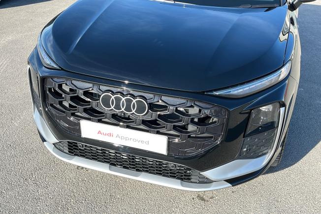 Audi Q3 Photo 23