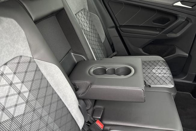 VOLKSWAGEN Tiguan Photo 31