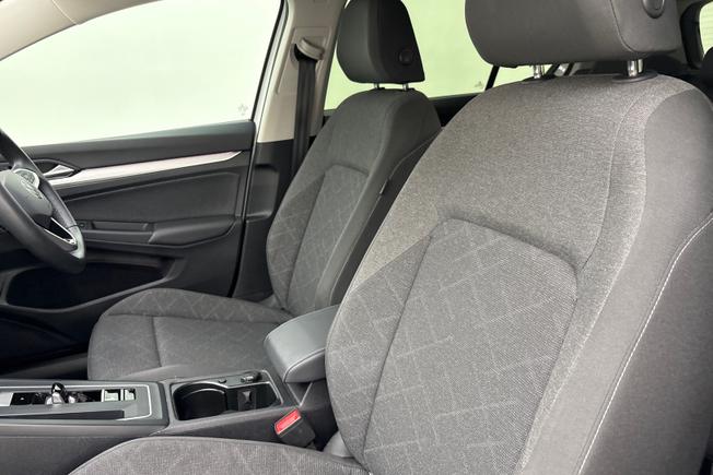 Volkswagen Golf Photo 31