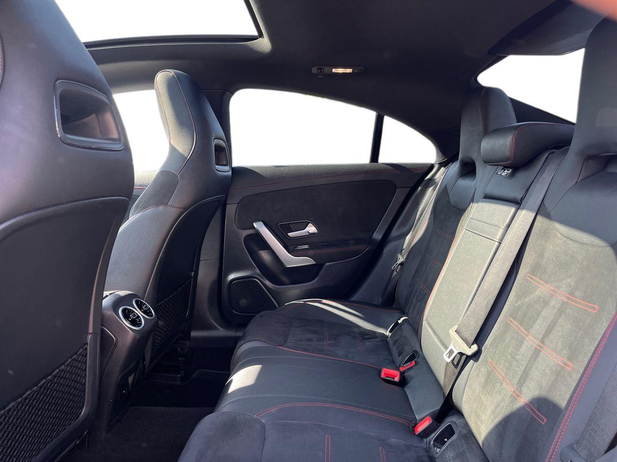 Mercedes-Benz CLA Photo 3