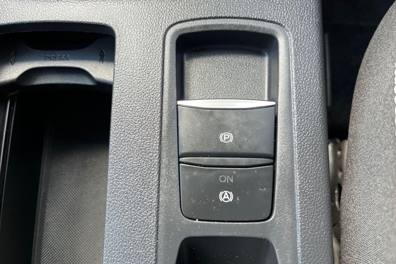 Ford Focus Photo 28