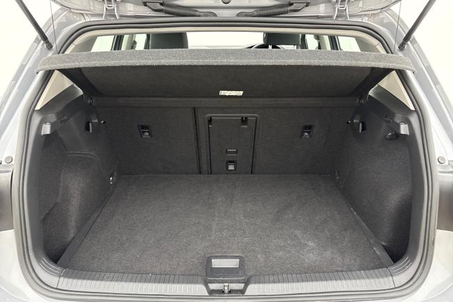 Volkswagen Golf Photo 12