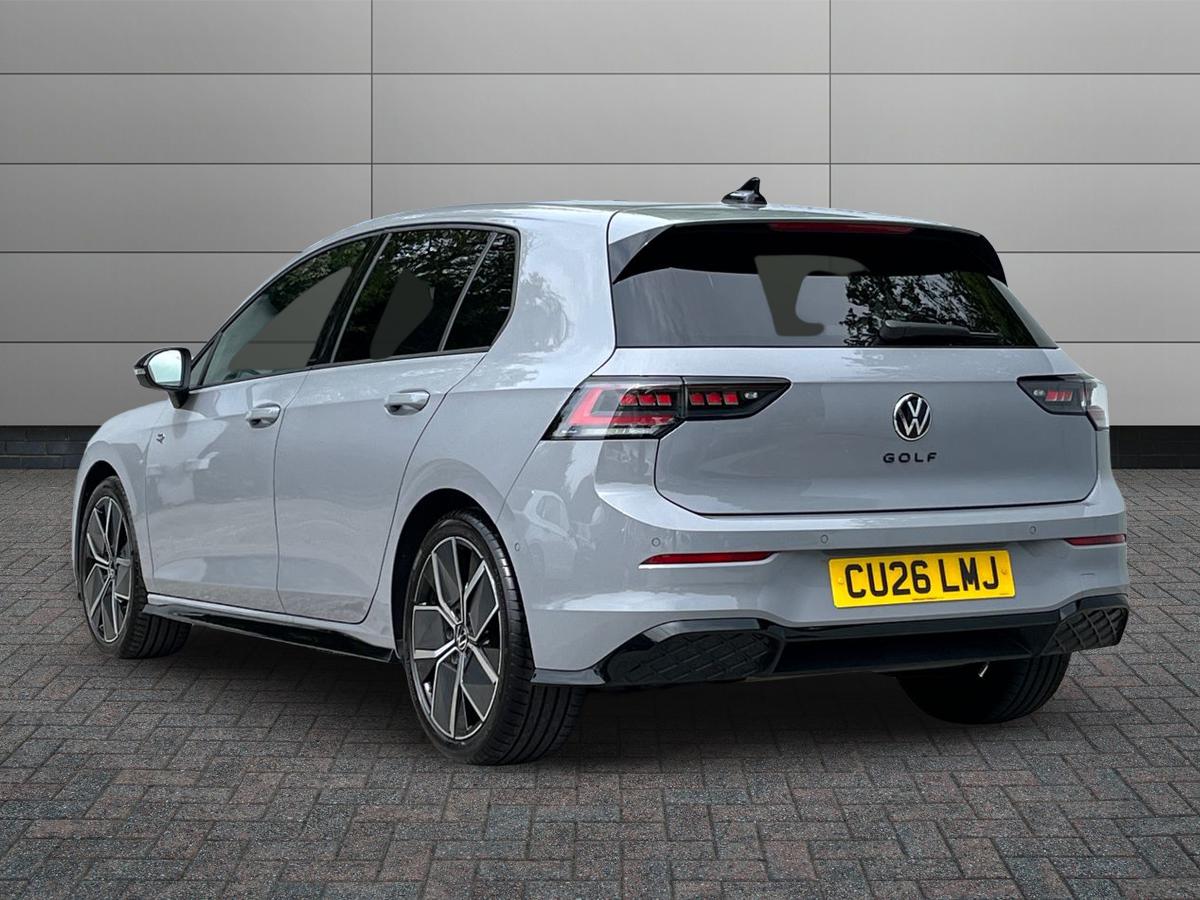 Volkswagen Golf Photo autoimg-e7da9ea5e3175fe2632c68000e6d3e4ad6dd856a.jpg
