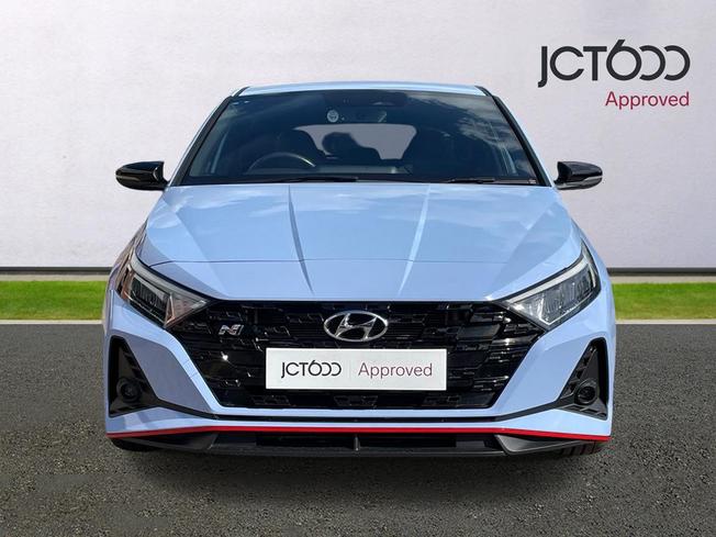 HYUNDAI i20 Photo 8