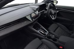 Audi S3 Photo 2
