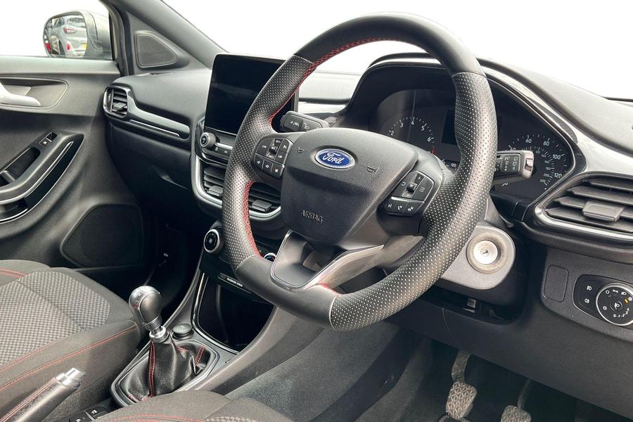 Ford PUMA Photo autoimg-e7e04eaab620febb5d5a73ebd100c8deead4bdfa.jpg