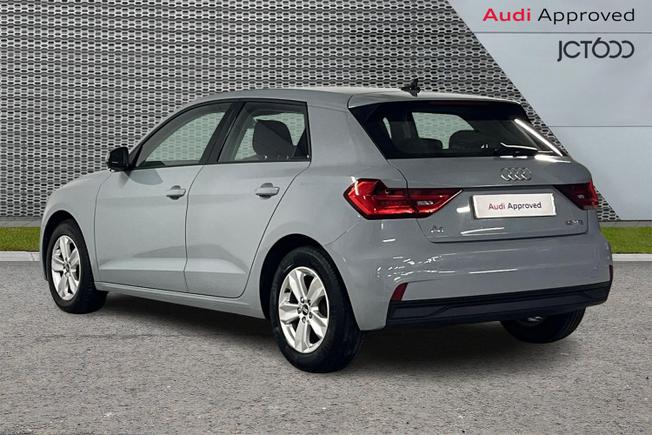 AUDI A1 Photo 3