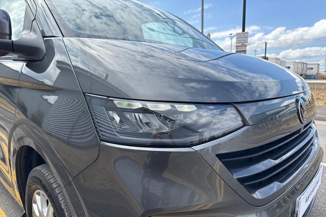 VOLKSWAGEN Transporter Photo 19