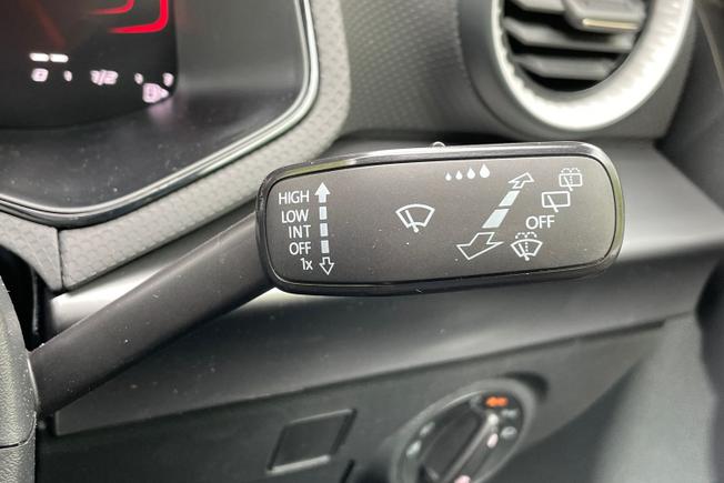 SEAT Arona Photo 28
