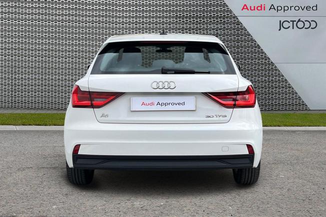 AUDI A1 Photo 7