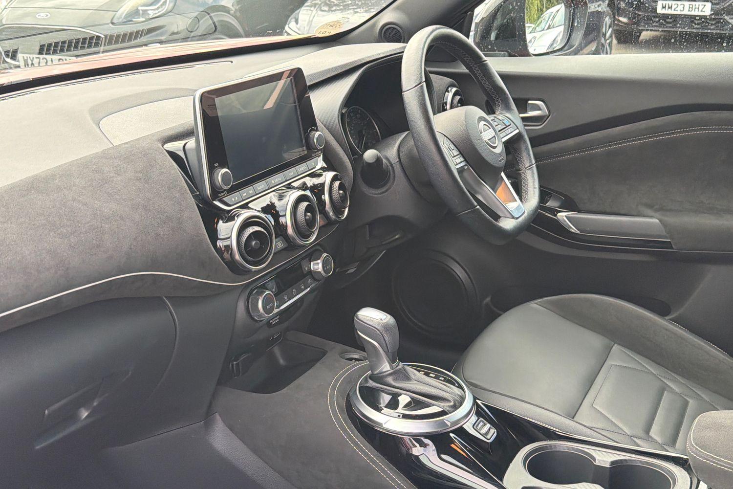 Nissan JUKE Photo 17