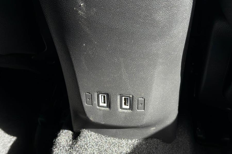 Vauxhall MOKKA Photo autoimg-e7ede8bd82ca1817cf1bb178ef24d8bc27f7ee98.jpg