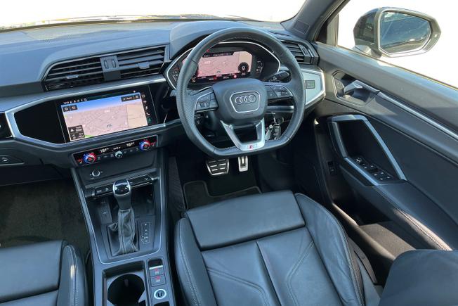 AUDI Q3 Photo 57