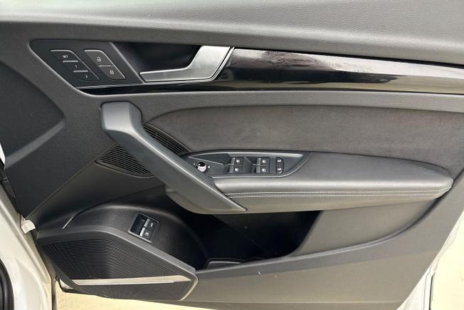 AUDI Q5 Photo 30