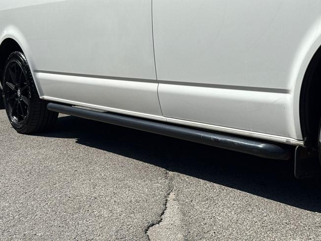 VOLKSWAGEN Transporter Photo 28