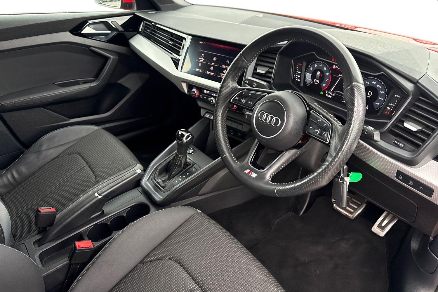 Audi A1 Photo 8