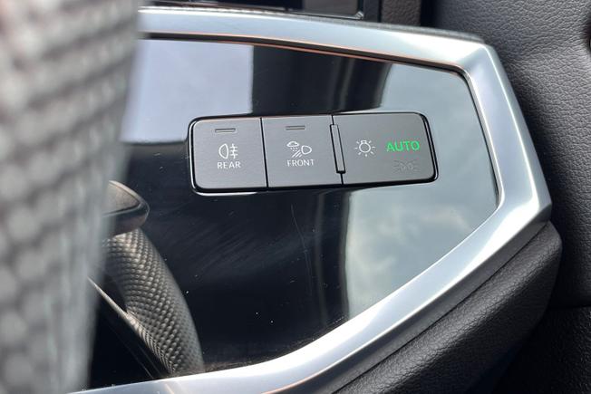 AUDI Q3 Photo 40