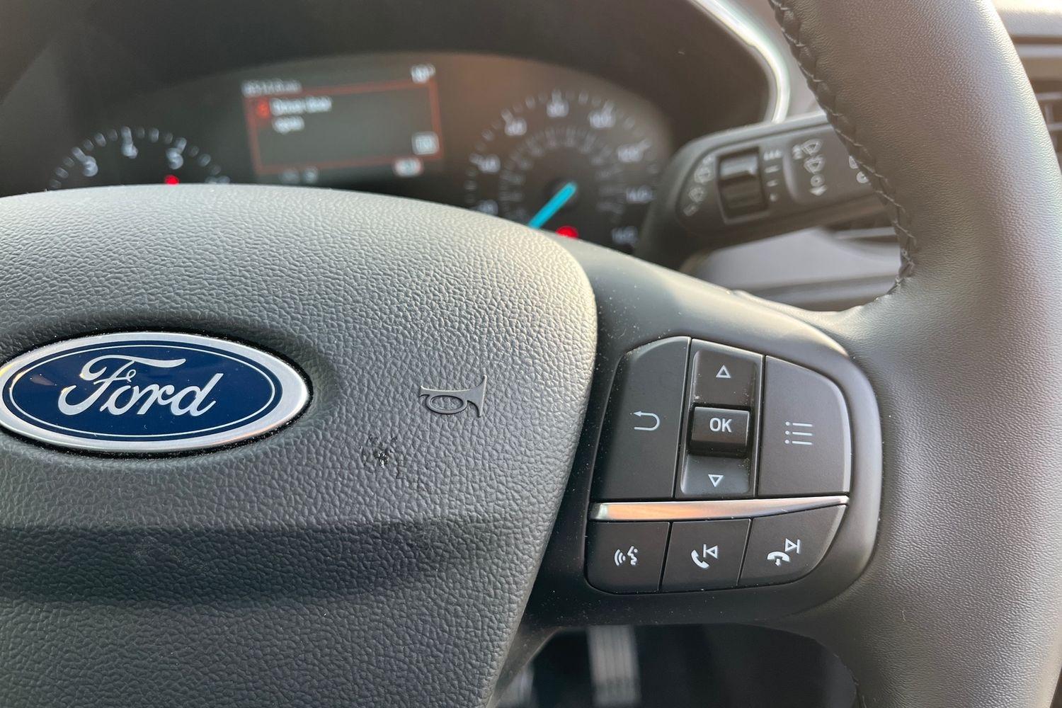 Ford FOCUS Photo 26