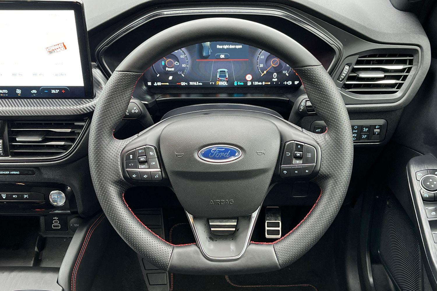 Ford KUGA Photo 11