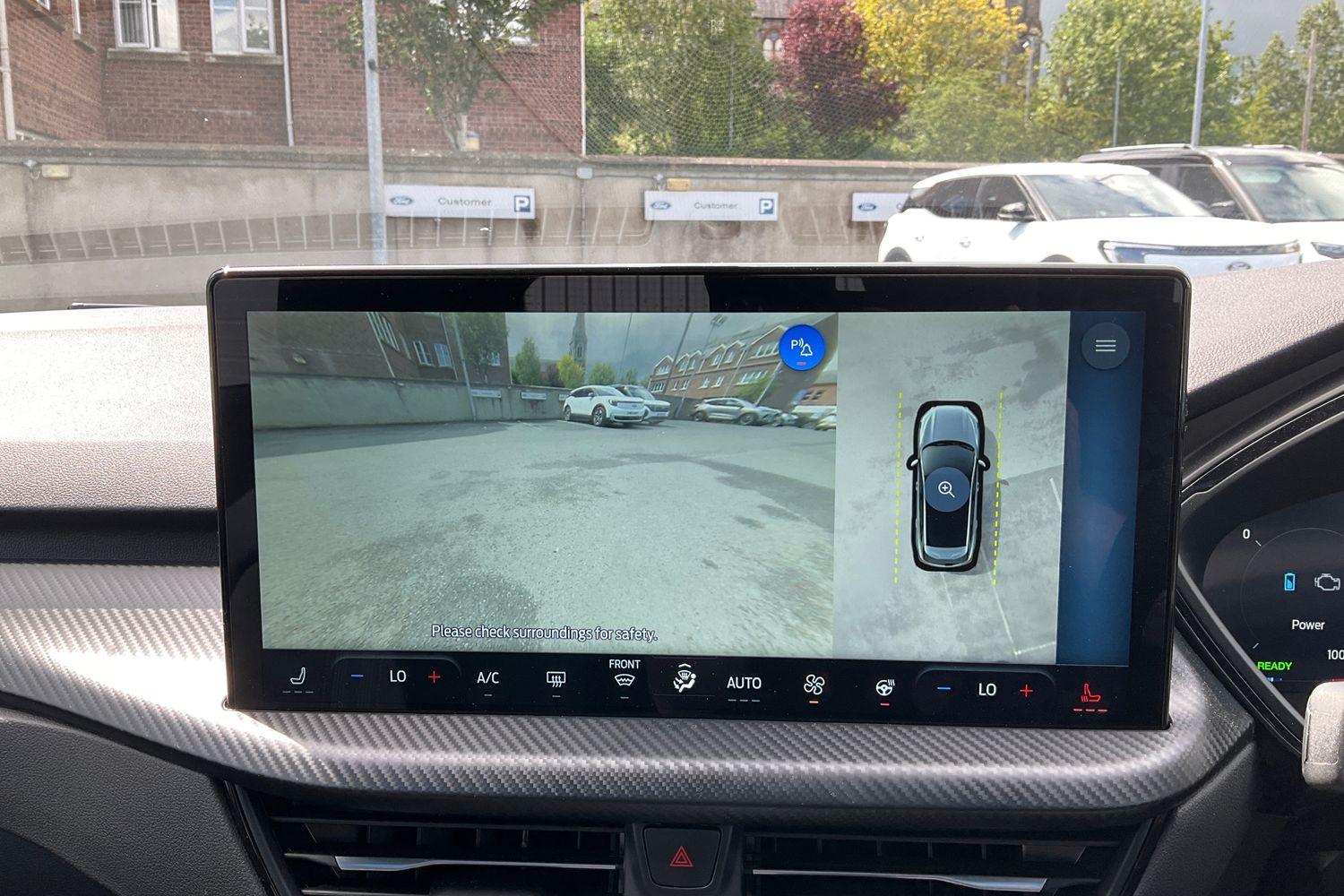 Ford KUGA Photo 24