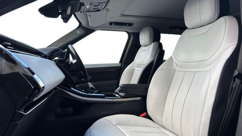 Land Rover Range Rover Sport Photo autoimg-e809d6ea27a0bcac9b4c7da18d36d0a09016dd1c.jpg
